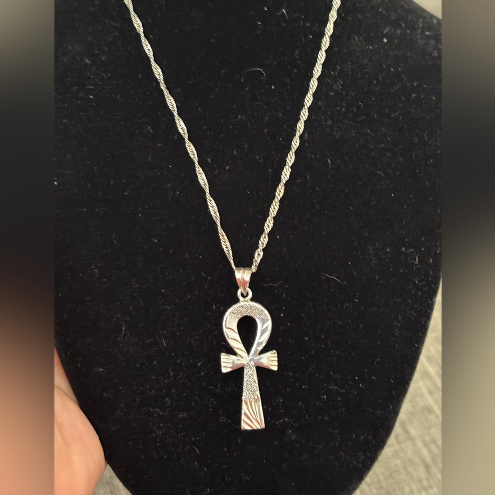 Vintage Ankh Sterling Silver Necklace & Pendant Unstamped in great condition
